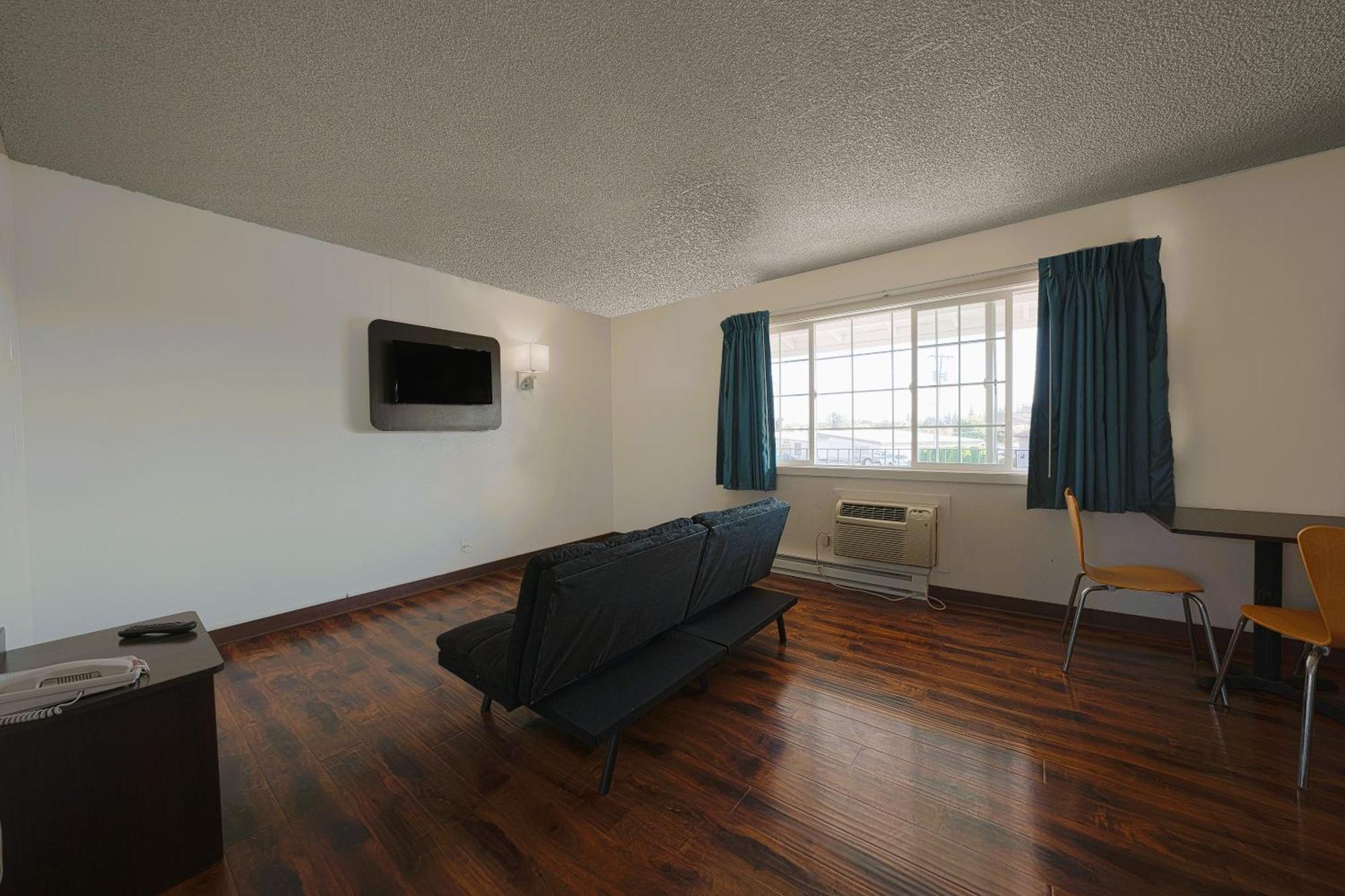 סנט הלנס Oyo Hotel St Helens Or מראה חיצוני תמונה